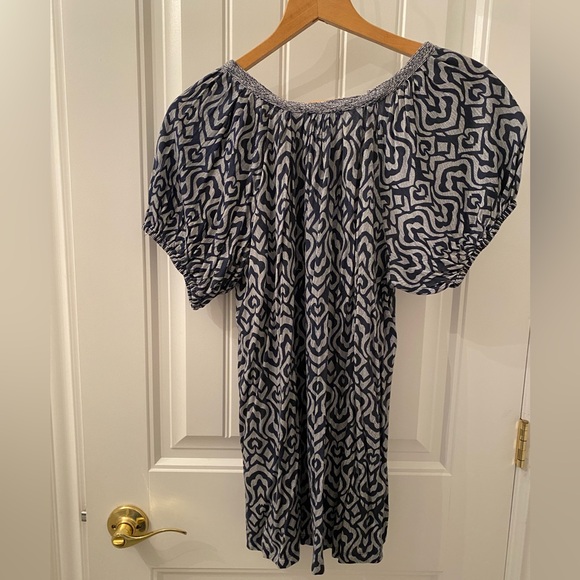 NWT SIZE LARGE SHOW SLEEVE TOP “INDIGO” COLOUR AND SCOOP NECK - Picture 7 of 10